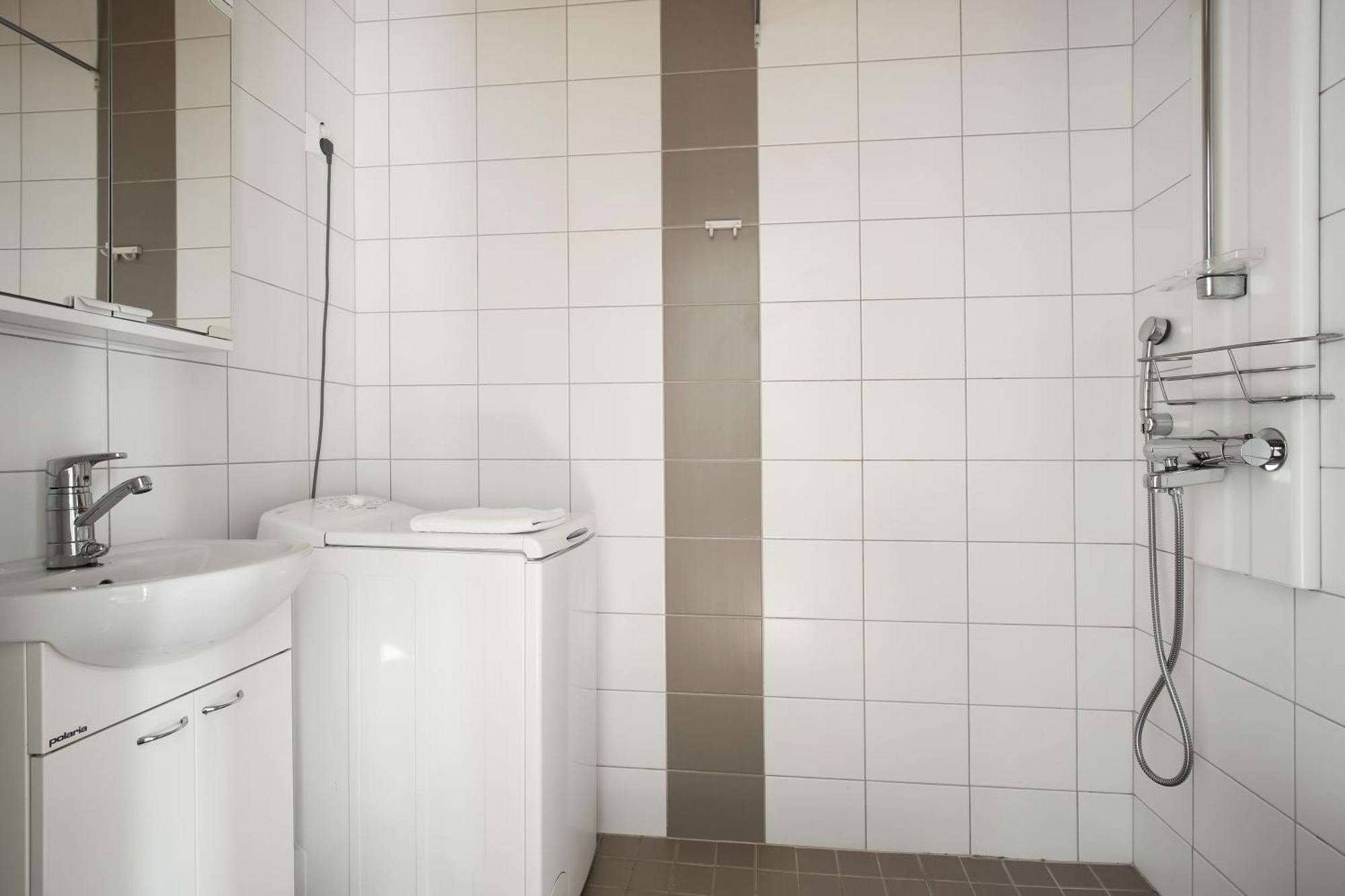 Kotimaailma Apartments Kamppi - Studio For 2 Helsingfors Exteriör bild